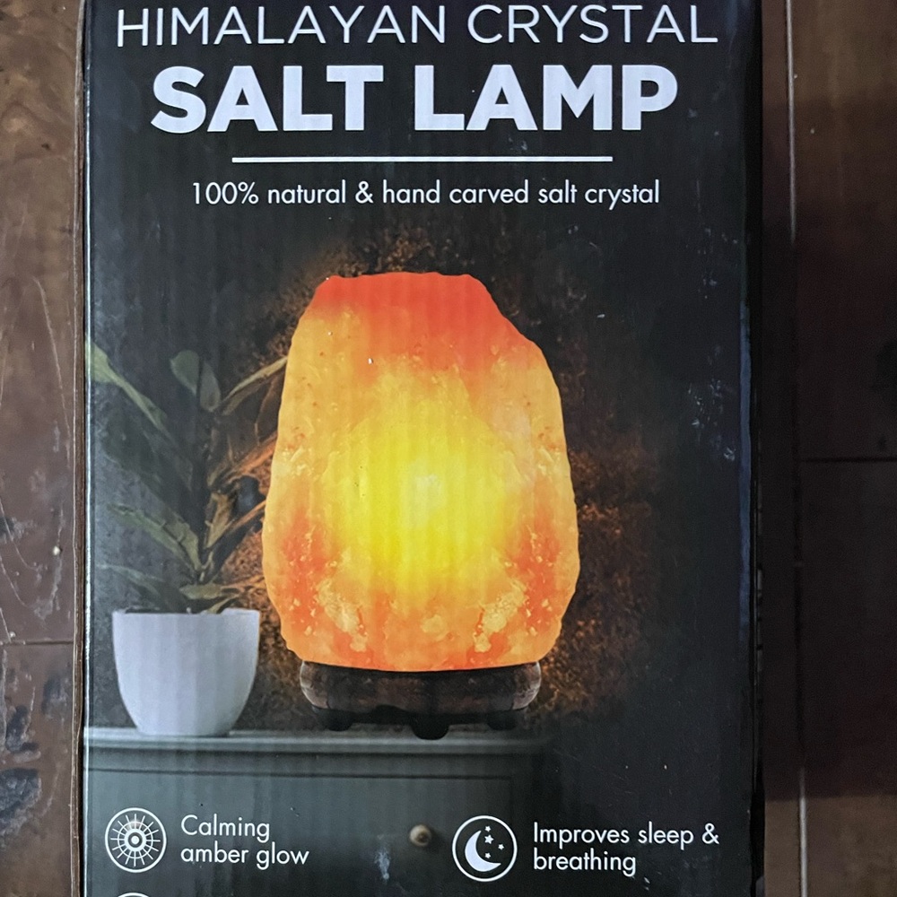 Himalayan Crystal Salt lamp